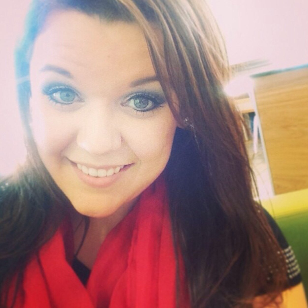 Just a smalltown girl trying to do big things for God! Nothing says it better than this... In all i do, i honor you!