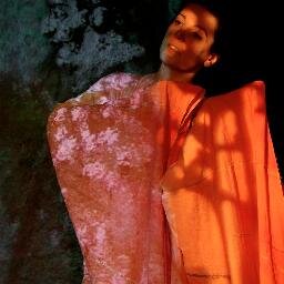 lecapreve's profile picture. création & diffusion de spectacles vivants où théâtre et danse s'entremêlent sur le fil poétique de la vie...