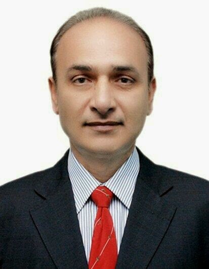 serves in PIA as Aircraft Engineer Aavionics.