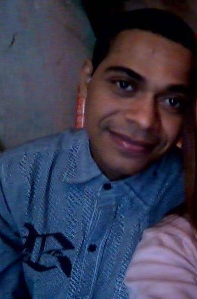 Muita gente riu de mim Quando eu disse que podia fazer o que quisesse da minha vida Foram muitos anos de vivência, Muitos baldes de água fria na cabeça Muitos