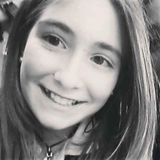 Smiler/ Directioner/ Los labios que no se besan, se regresan.