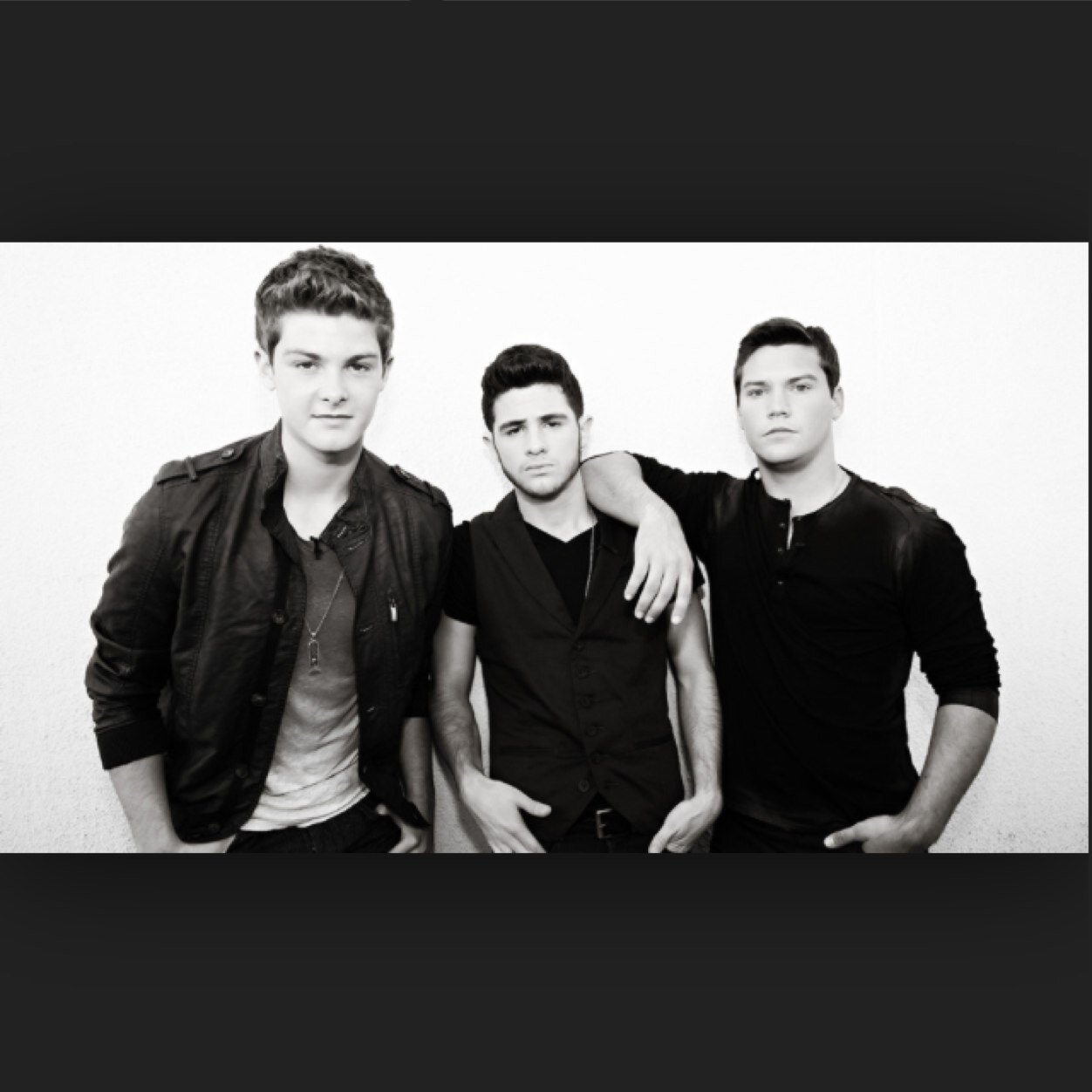We are the brazilians roadies united for Restless Road!!