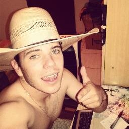 mateusmds's profile picture. Deus é pai , não padrasto ele sabe o que faz !