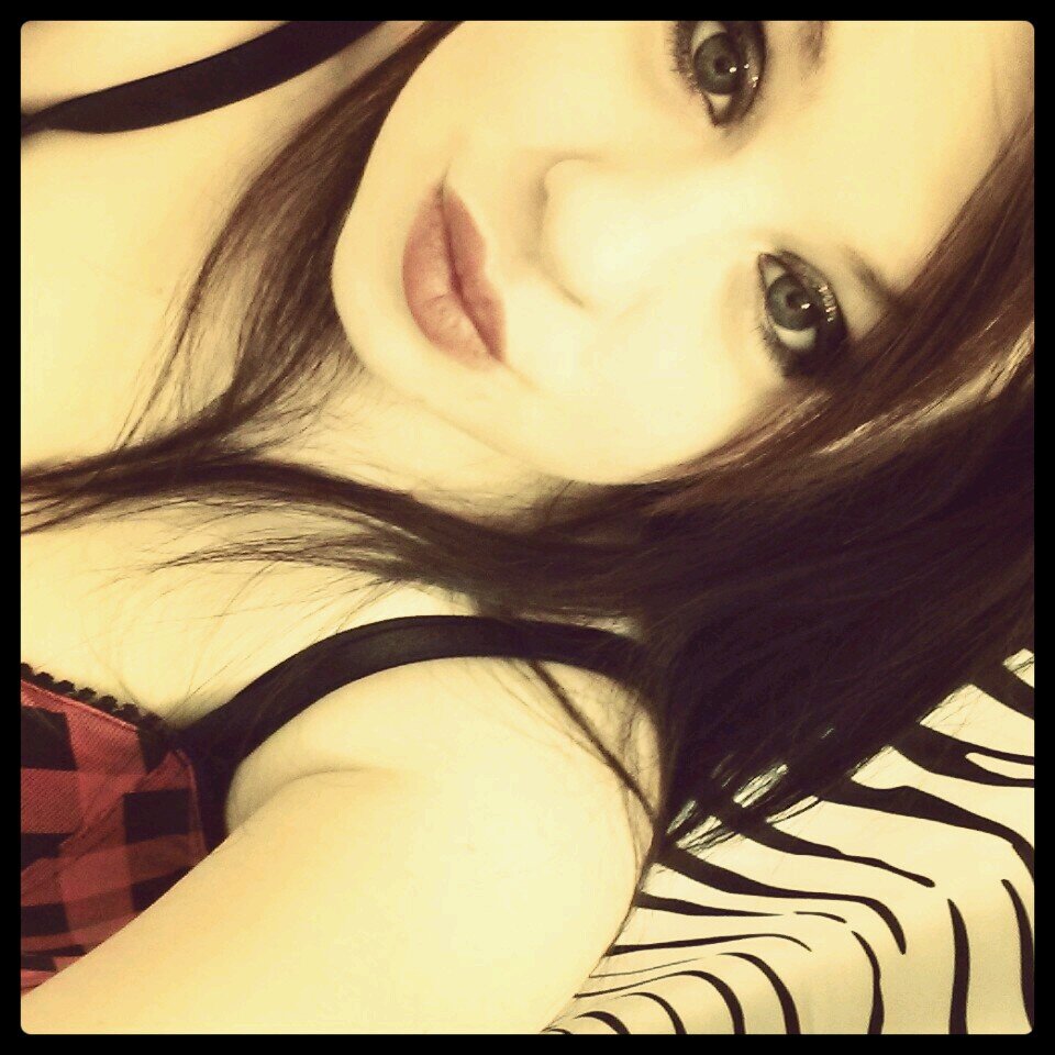 TwyladawnMiller's profile picture. I am a sinner who's probably guna sin again lord forgive me ' the things i dont understand *