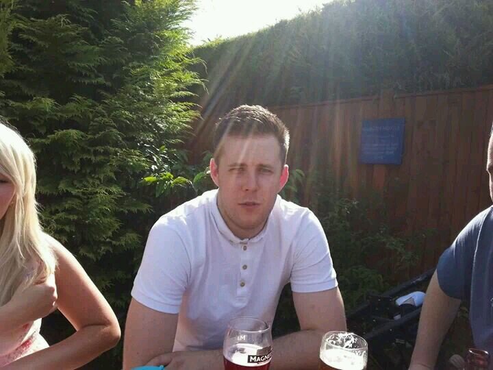 kierenphillips's profile picture. Özil