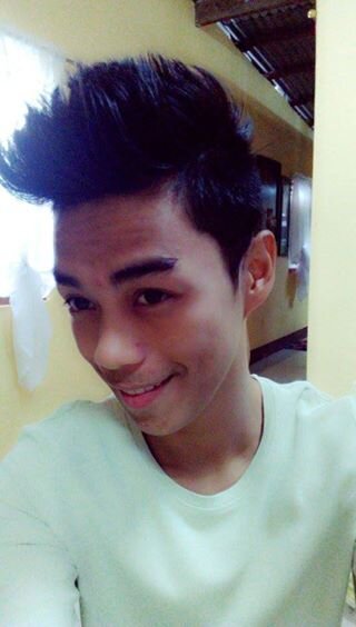 Rich Mond Japlos | 24 | IT Student | Singer :) |  Instagram: superrich0721               |#JAPS21 |