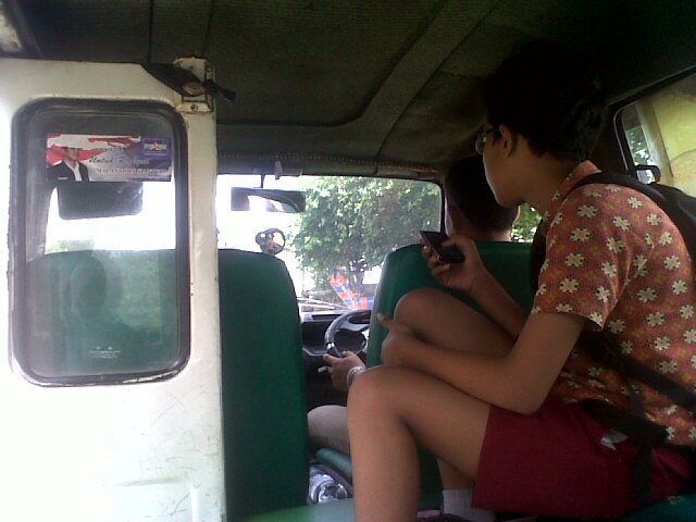 Gua disebelah lo, @Lifianardaa ♥