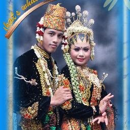 Percaya hatimu
Kuatkan dirimu
Tak pernah menyerah
Berani melangkah
Percaya tangismu
Dan perjuanganmu
Akan jadi kisah
Terbaik di hidupmu