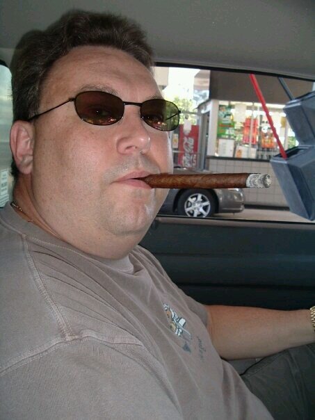 Conservative libertarian Truck Driver.
Love My Wife.
1792 Bourbon & Fine Cigars.
but not always in that order.