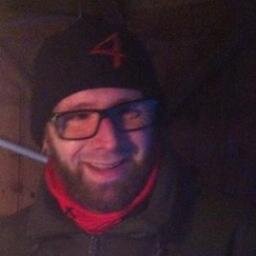 ZZP'r | Grafisch ontwerper | Gitarist | Outdoor & Bushcraft liefhebber