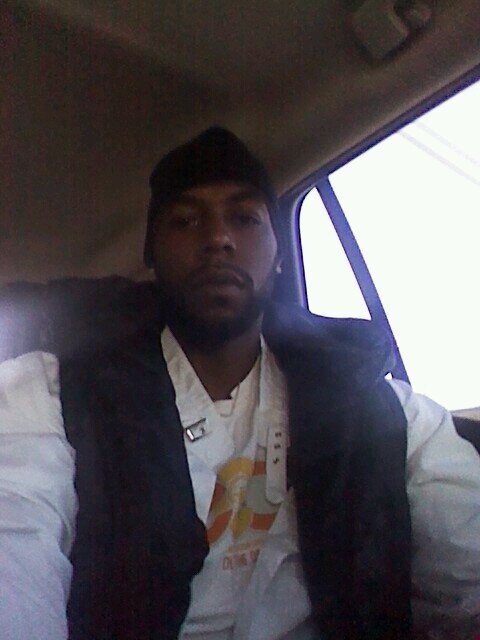 hussleholic1's profile picture. independent artist