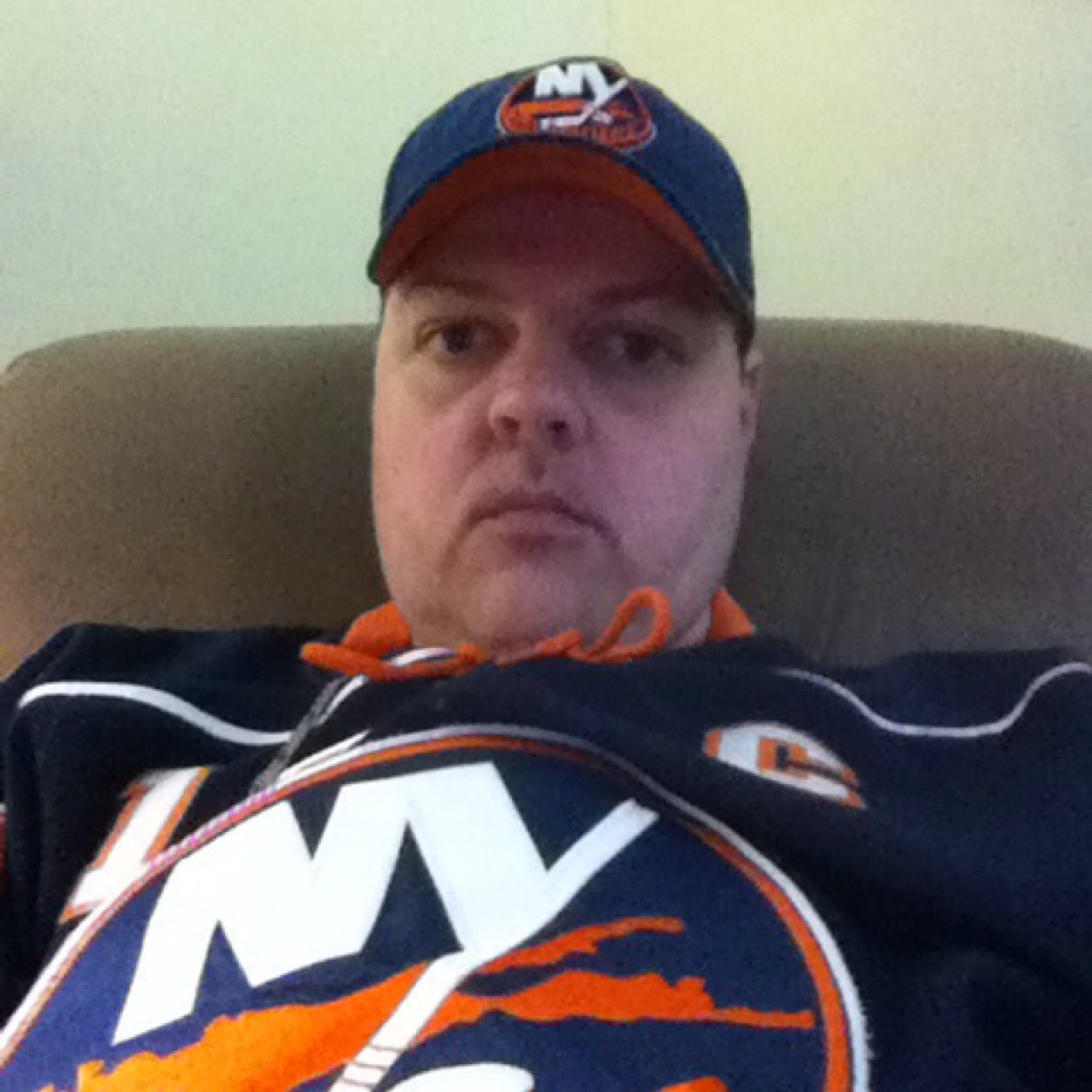 BIGGEST NEW YORK ISLANDERS FAN SINCE 1984. big NEW YORK YANKEES FAN AND NEW YORK GIANTS FAN WILL MISS NASSAUE COLISEAM