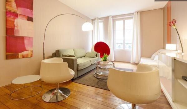 APARTParis's profile picture. Paris select Apartments vous propose une belle sélection de locations meublées 
du studio au 2,3, et 4 pièces à Paris et à Cannes.