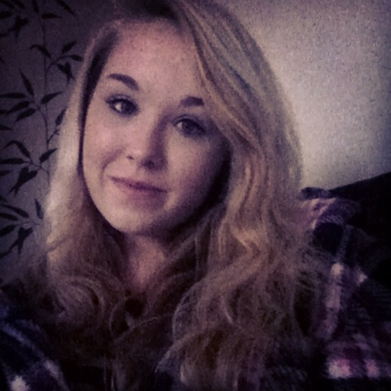 sophiemakings's profile picture. Live life while you can! big bang theory is my life therefore I shall live my life whilst watching big bang theory. Sherlock and anything with Johnny Depp