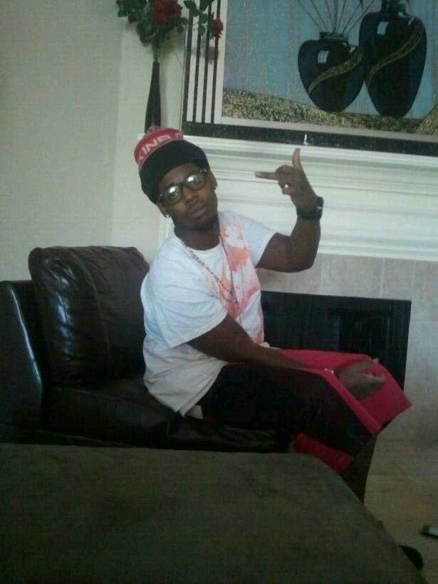 im tew official i cant be tuched daz all tew it