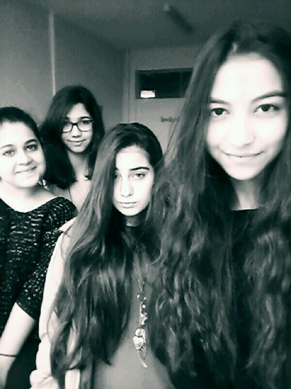 BusemGuzel's profile picture. FENERBAHÇE 
UAL     DUMAN