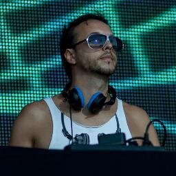 Contratación & Booking Volume Music Agency +34 617 719 880 Quini Rivera, a professional Producer and