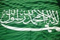 .لست مُلزمًا أن تُسعد الجميع لكن لا تؤذي أحدًا