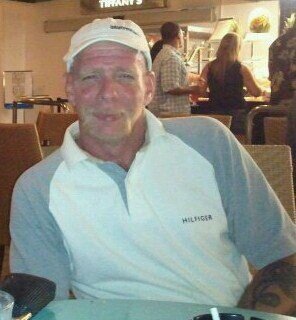 Carpenter - Stagehand                   Restaurants - Studio - Stage - Exhibitry / For Project Booking & Scheduling contact me at raven64.dd@gmail.com