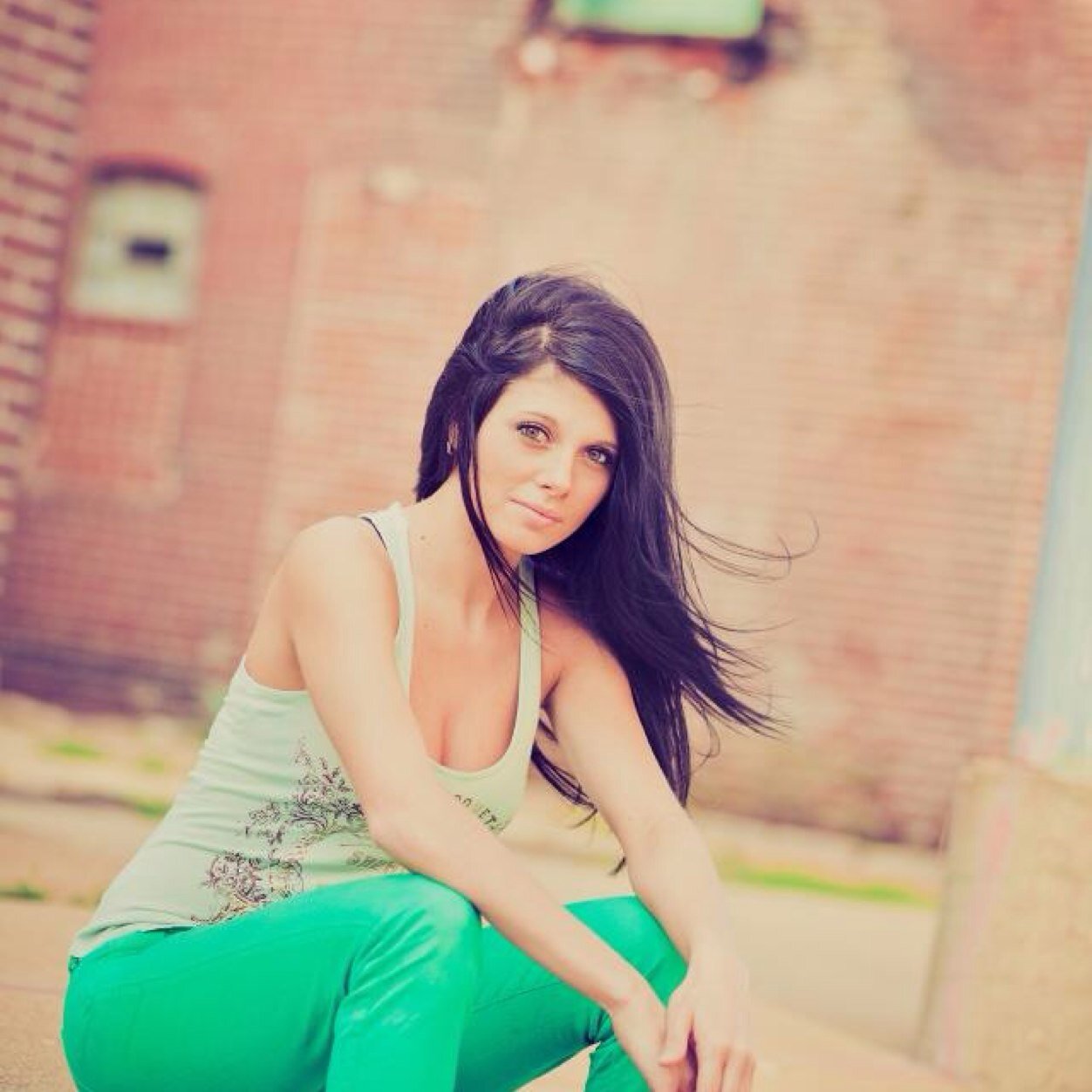 BElieve-in-YOUrself :) --Look at the world in a way that takes nothing for granted ....... Instagram: jessharris12