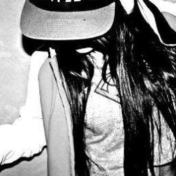 Follow me and i follow you back ♥