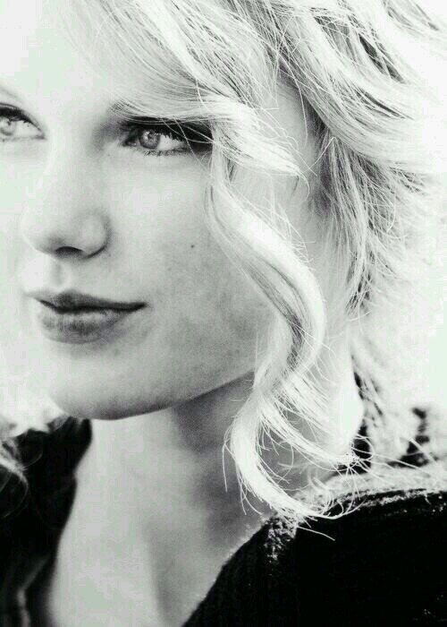 queria estar com a taylor mas dinheiro é q falta