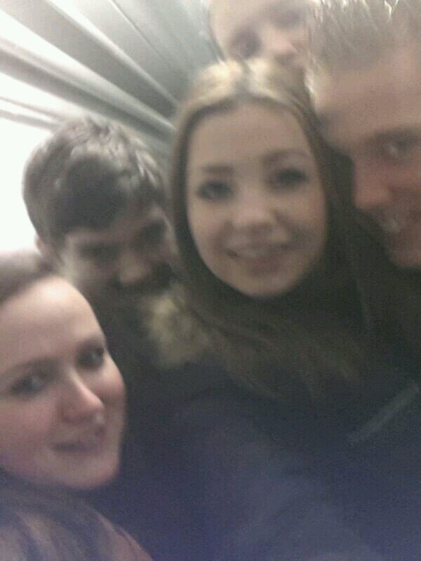 love voor mn real friends// bro @Waalwijkertje// familie altijd op de 1ste plaats