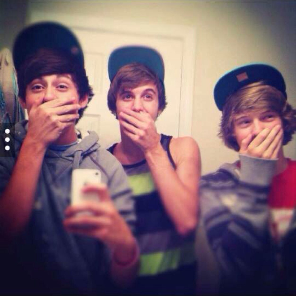 Instagram:justinbro66 Facebook:Justin Chatt