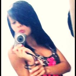 Vivendo e achando bom! Não me siga, eu também estou perdida ¯
  ¯\_(ツ)_/¯