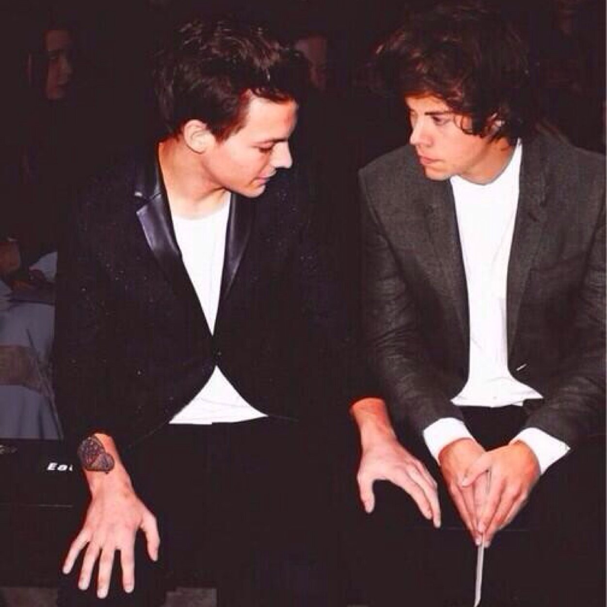 Follow @softkittyzouis please xx