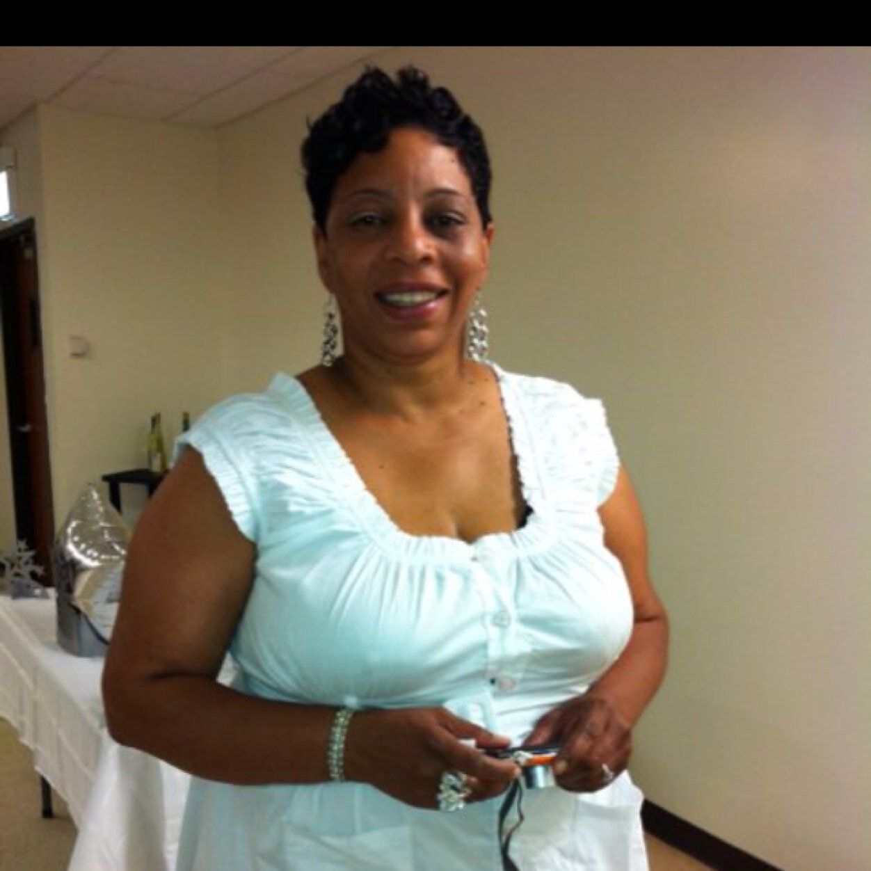 Angelred04's profile picture. 