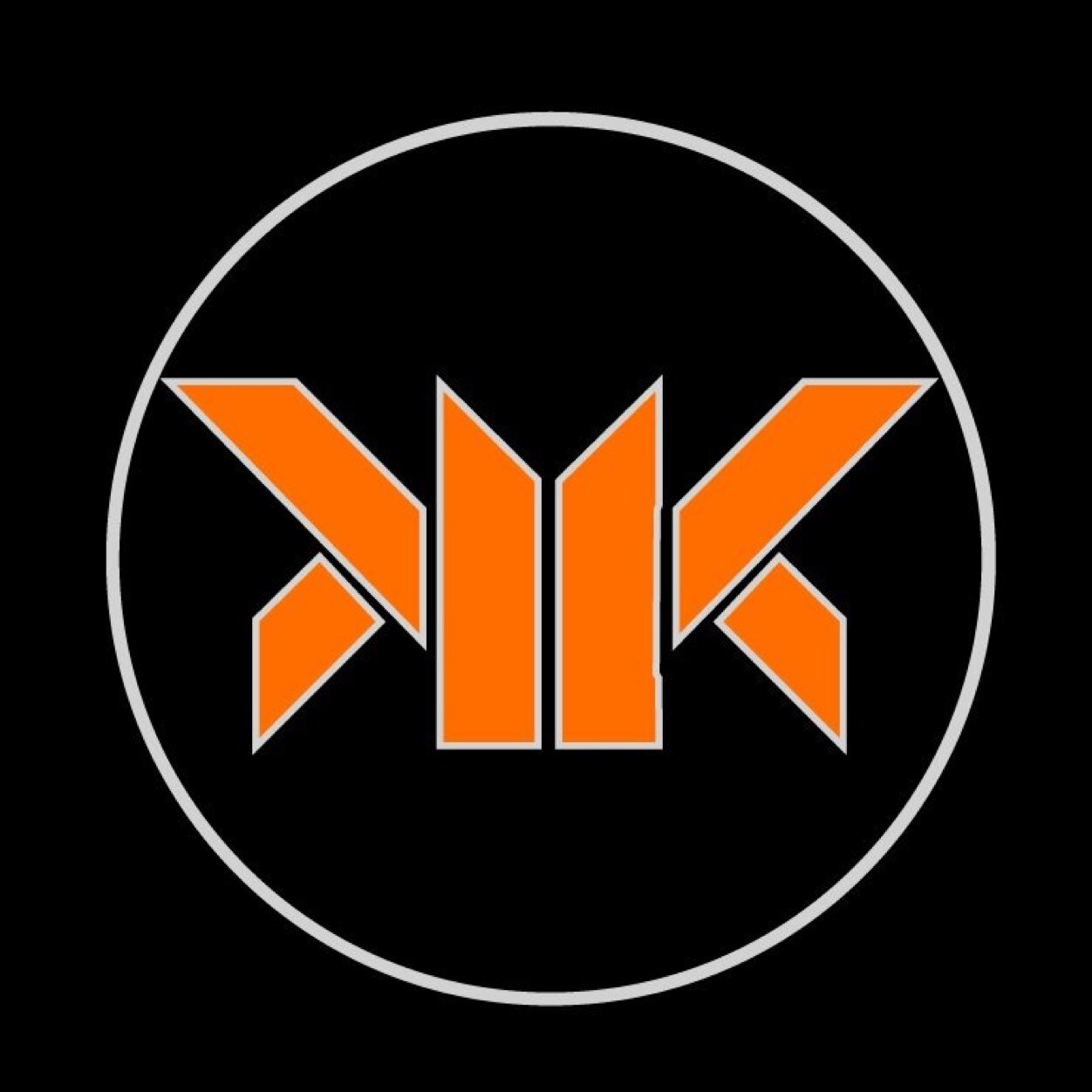 The Official Twitter of Kranked Gaming |We are the #KrankedNation |For Business Only krkggaming@gmail.com |Sponsors: @Gaming_Jerseys @Cinch_Gaming (Code: KrKG)