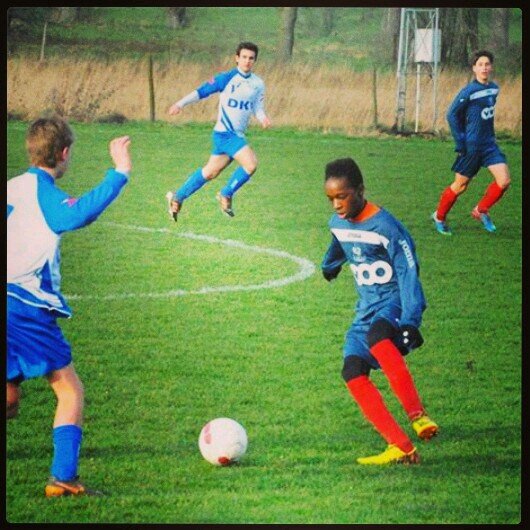 jerrytihon3's profile picture. joeur de foot à Bas-Oha. et en foot-étude