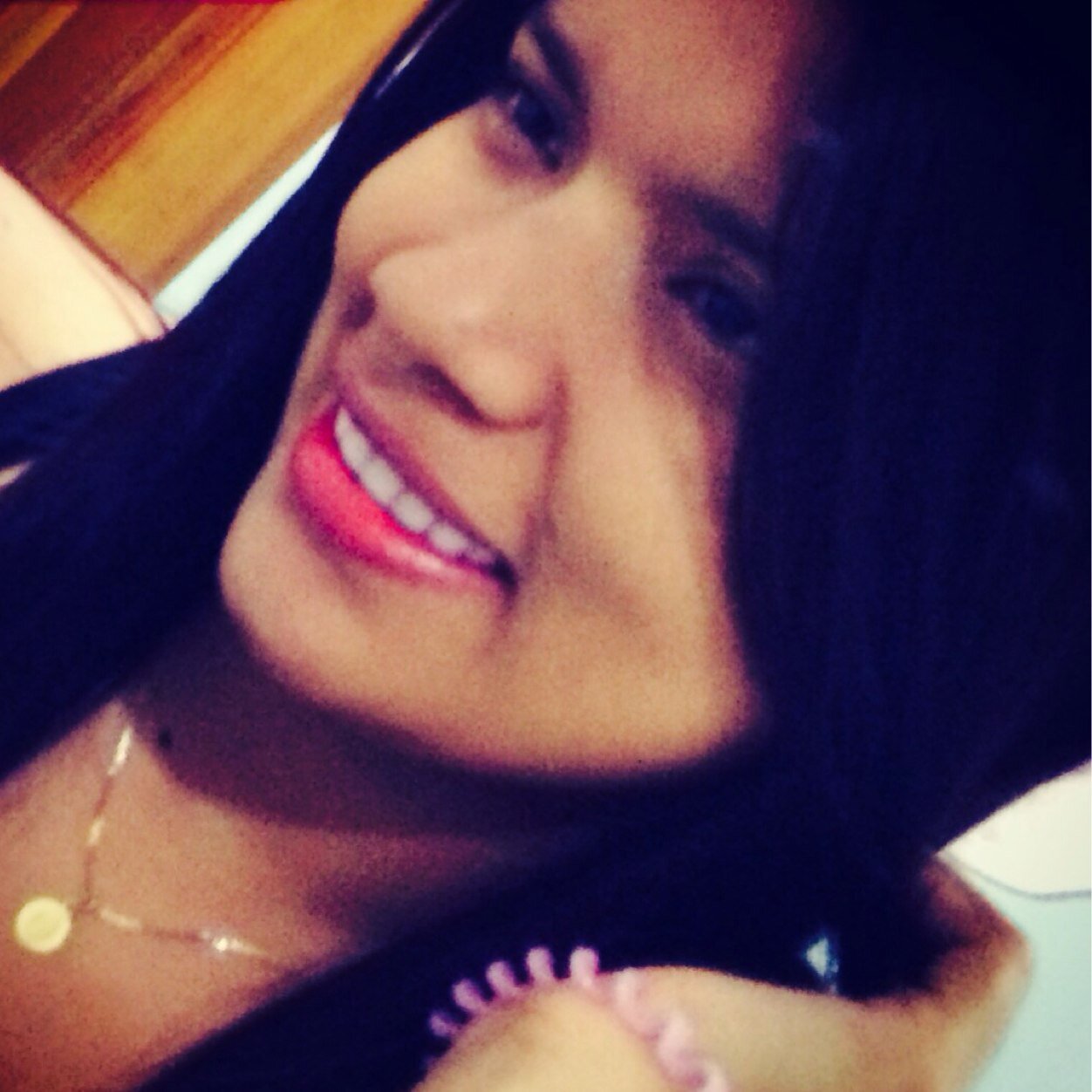 Mi felicidad no depnd d ndie!*
