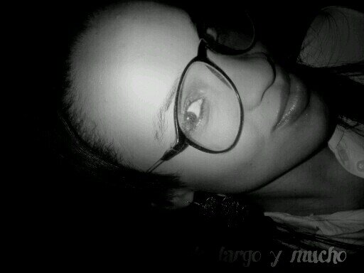 tratando de superarme a mi misma, dedicandome a la tarea de ser madre, esposa y amiga. ♥johancarlos ♥