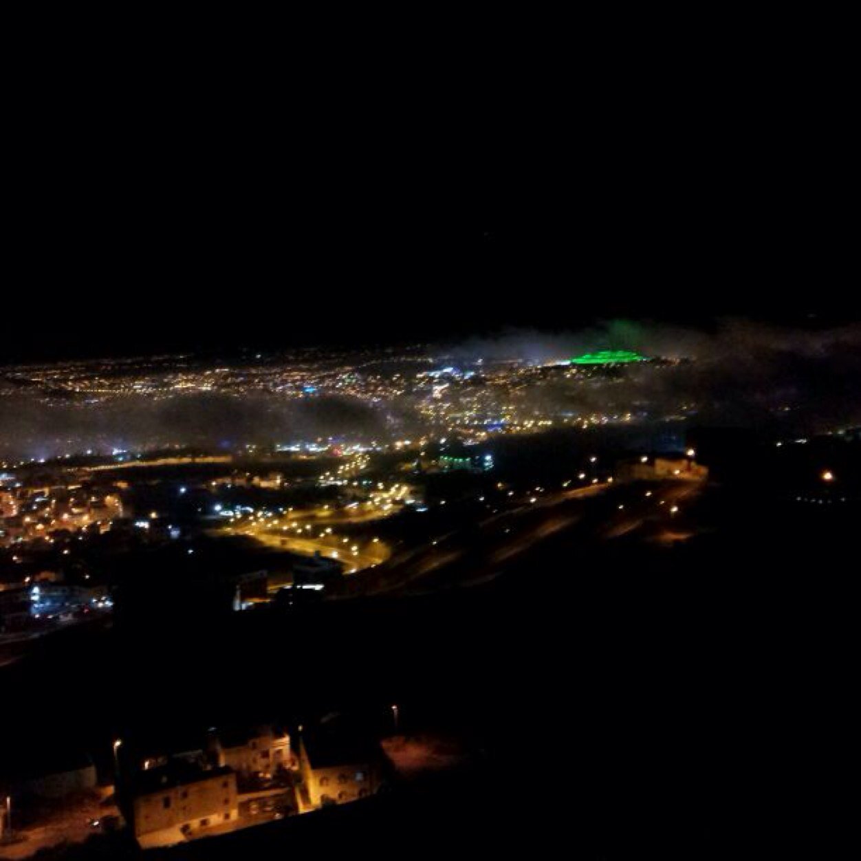 azozi29's profile picture. 