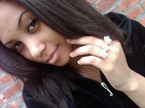 CarlitaGlasgow's profile picture. im not smokin pot im smokin hot