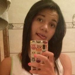 Sou uma menina surper istrovertida :)