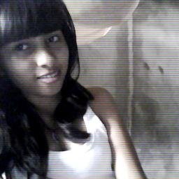 Me enamoré.. ¿Sabes cómo lo sé? .
Porque ya no quiero conocer a nadie más .....
A  Nadie....*.*
