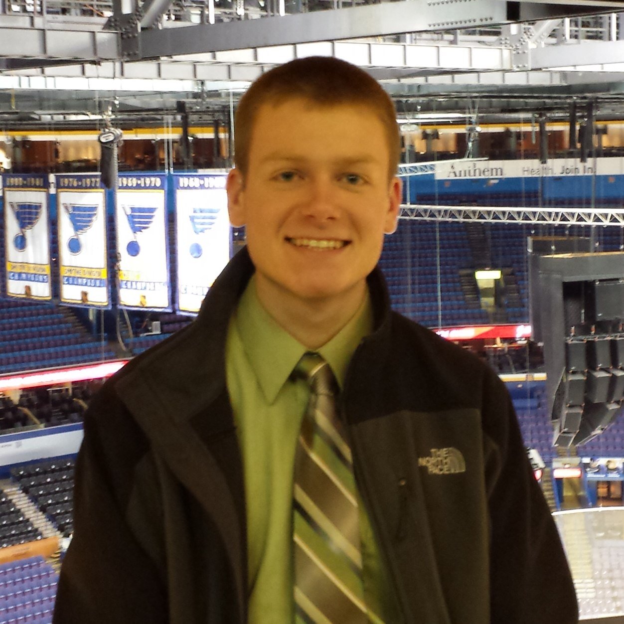 Free agent sports reporter for hire. I spent five seasons as @KMOV's St. Louis Blues beat writer. Contact: drewallsman@yahoo.com