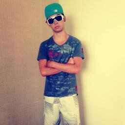 Alegria e Ousadia ✌|  Instagram: @lucascode