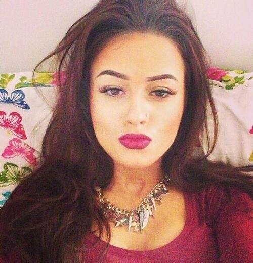 LynnetteStepani's profile picture. Please don't fall in love with someone else.