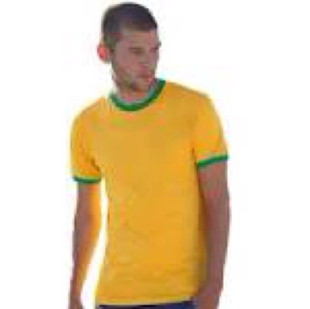 The occasional tweet from the heart of the promotional t-shirt industry. We've been working in the industry for 25 years, but new to twitter
