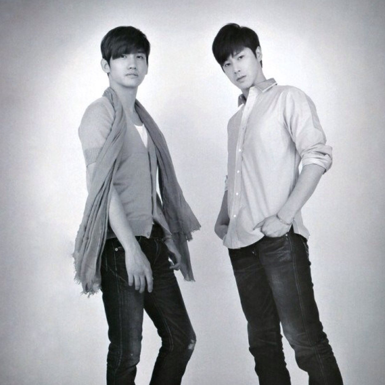 ビーズアクセサリーのデザインのお仕事をしています。東方神起、EXO、BBが、大好きです。