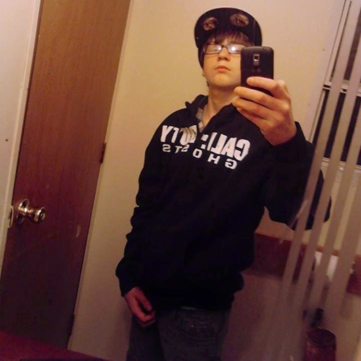 Follow me and ill follow u bk asap?!?