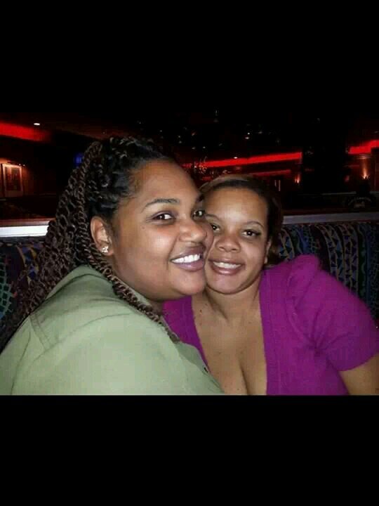 monifaw's profile picture. black indinia and white Like listen to ALL KIND OF MUSIC