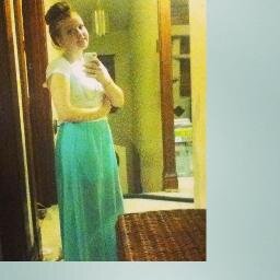 KIk:StrawBerry_Ak  Facebook 

Adrii Liegh Kinney    (whitegirll)