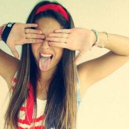 PincheEscritor_'s profile picture. A veces tienes que aceptar el hecho de que ciertas cosas nunca van a volver a ser como eran antes.