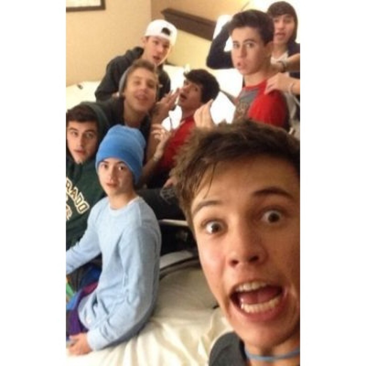 help us get the @MAGCONTOUR to buffalo by tweeting #MagconToBuffalo !