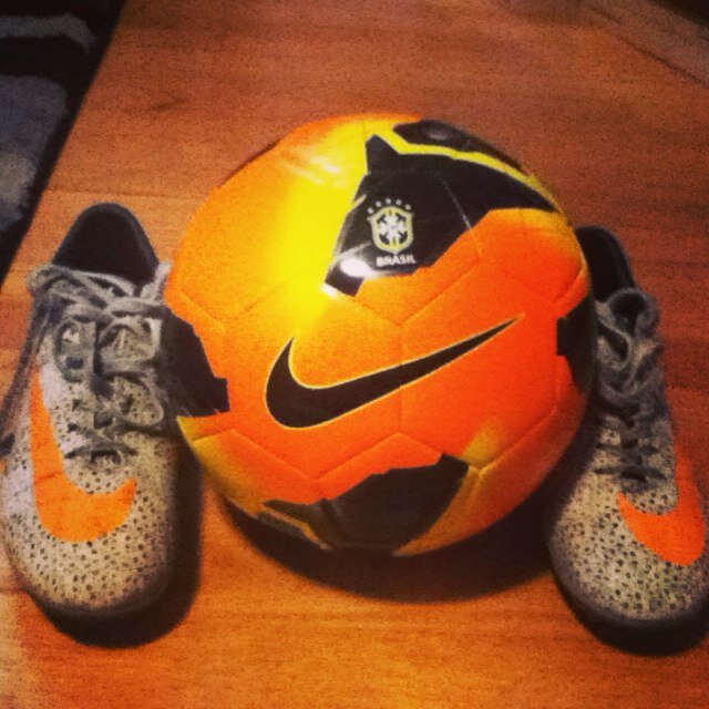 What can i say? Soccer is best!
Cristiano Ronaldo aka my love